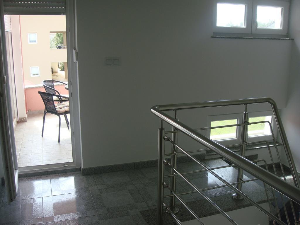 Apartments Vladimir Privlaka Kültér fotó