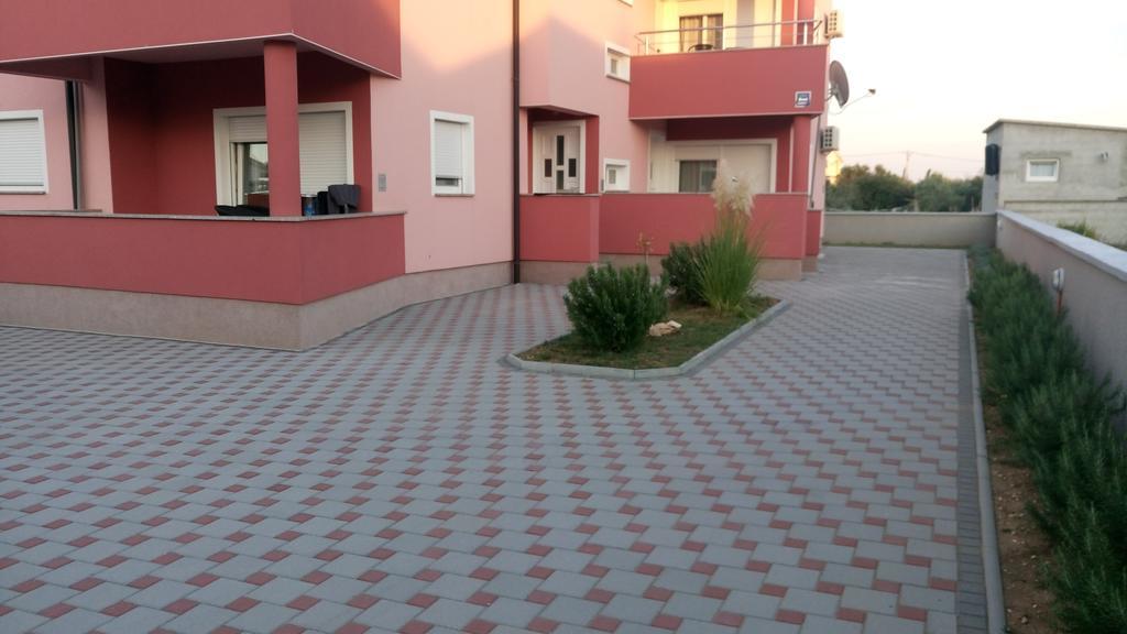 Apartments Vladimir Privlaka Kültér fotó